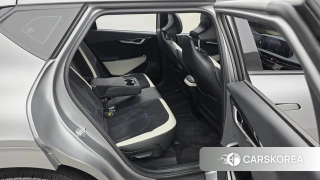 Kia EV6 2021 Серый из Кореи, фото 3