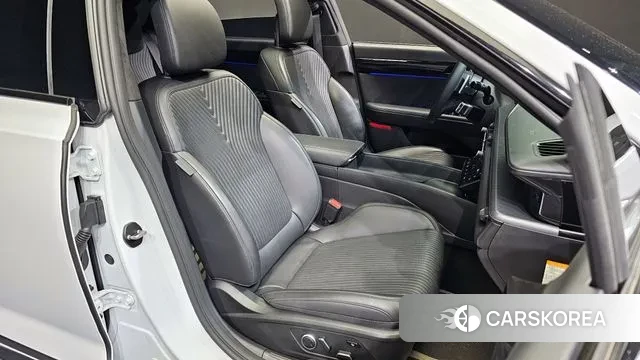 Hyundai Grandeur Hybrid (GN7) 2023 Белый из Кореи, фото 3