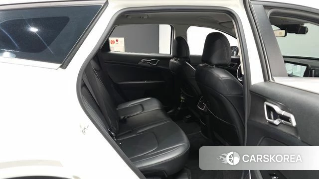 Kia Sportage 5th Generation 2022 Белый из Кореи, фото 3