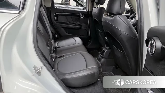 Mini Cooper D Countryman 2021 Серебристо-серый из Кореи, фото 3