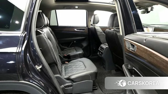 Volkswagen Atlas 2025 Черный из Кореи, фото 3