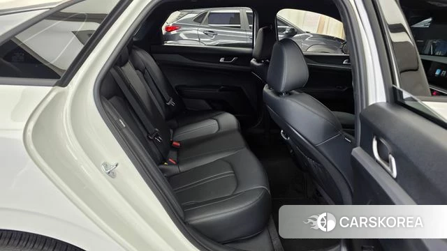 Kia The New K5 3rd generation 2026 Белый из Кореи, фото 3