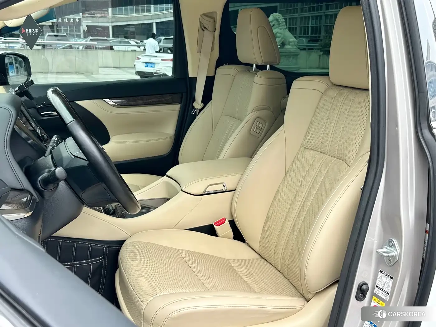 Toyota Vellfire 2020 Белый из Китая, фото 3