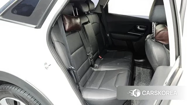 Kia Niro 2018 Белый из Кореи, фото 3