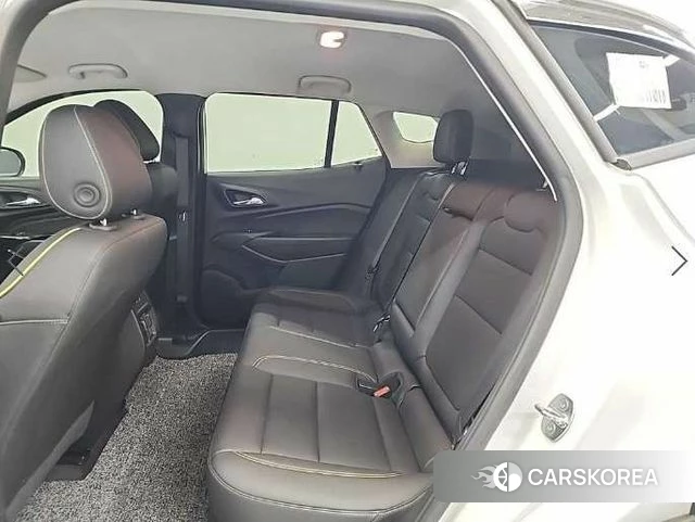 Chevrolet (GM Daewoo) Trax Crossover 2023 Белый из Кореи, фото 3