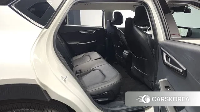 Kia EV6 2021 Жемчужный цвет из Кореи, фото 3