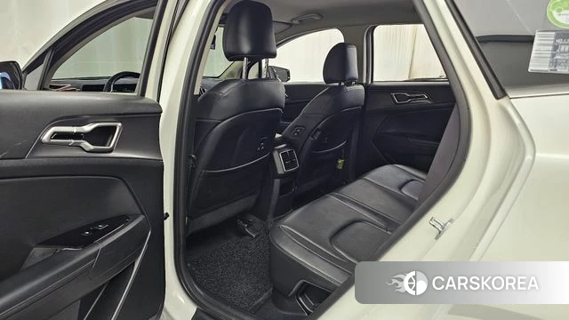 Kia Sportage 5th Generation Hybrid 2021 Белый из Кореи, фото 3