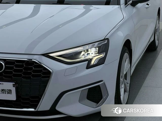 Audi A3 2022 Белый из Китая, фото 3