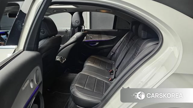 Mercedes-Benz E-Class W213 2019 Белый из Кореи, фото 3