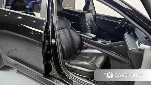 Kia K5 3rd generation 2020 Черный из Кореи, фото 3