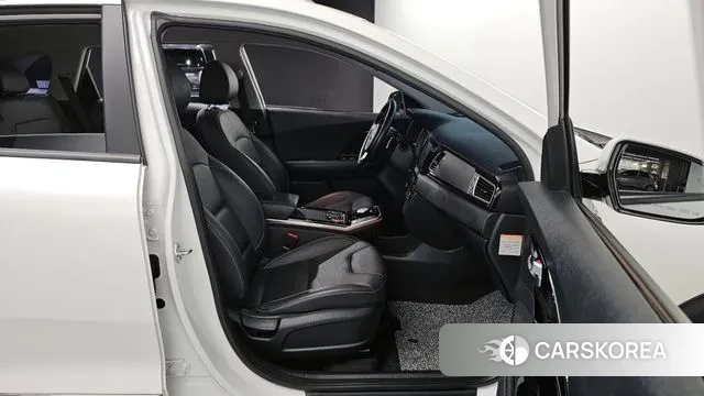 Kia Niro EV 2021 Белый из Кореи, фото 3