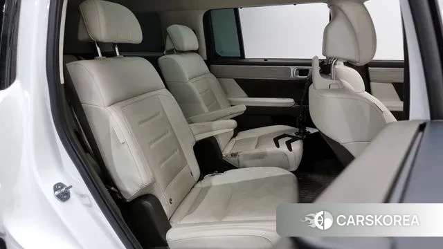 Hyundai Santa Fe (MX5) 2023 Белый из Кореи, фото 3