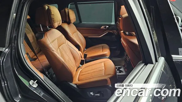 BMW X7 (G07) id 2663900 из Кореи 3