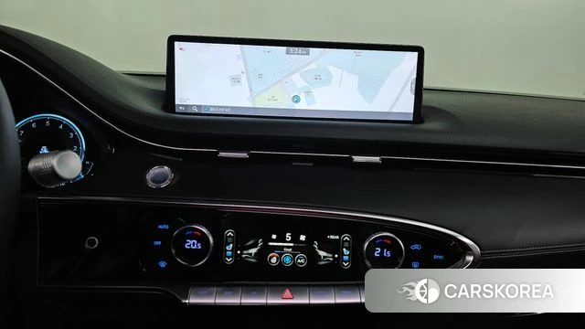 Genesis GV70 2022 Белый из Кореи, фото 3