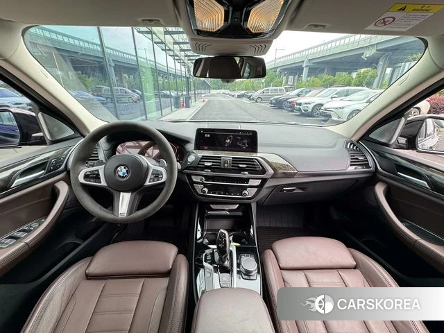 BMW X3 2021 Черный из Китая, фото 3