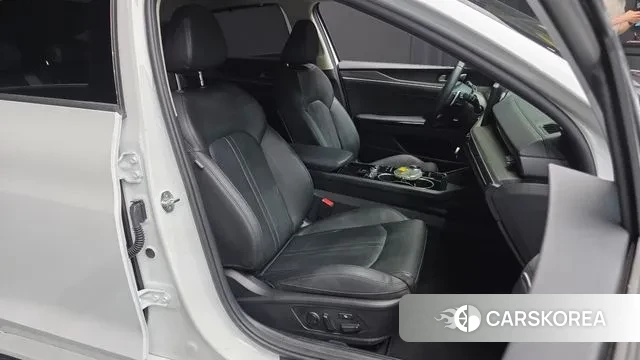 Kia The New K5 Hybrid 3rd generation 2024 Белый из Кореи, фото 3