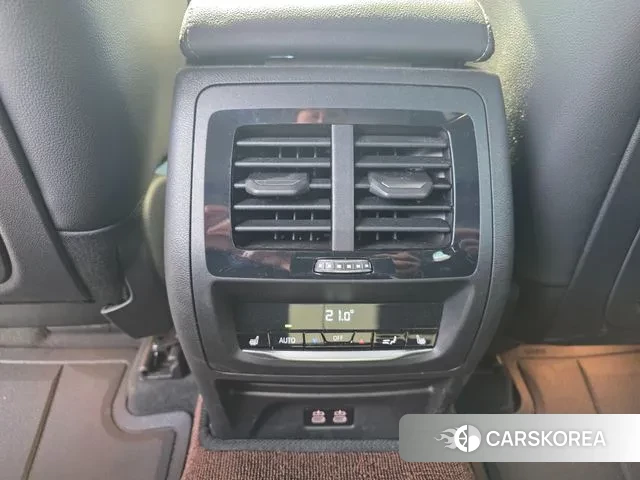 BMW X3 (G01) 2023 Белый из Кореи, фото 3