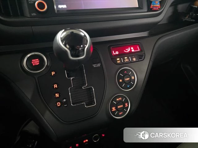 Kia The New Kia Ray 2023 Белый из Кореи, фото 3