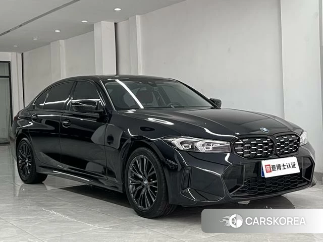 BMW 3 series 2023 Черный из Китая, фото 3