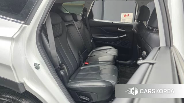 Hyundai The New Santa Fe 2022 Белый из Кореи, фото 3