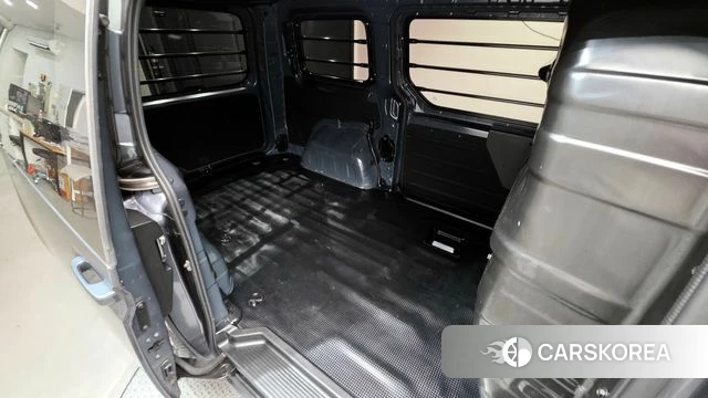 Hyundai Staria 2021 Серый из Кореи, фото 3