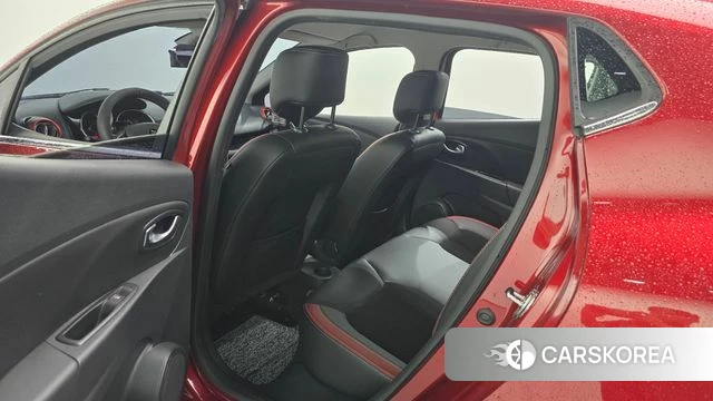 Renault Korea (Samsung) Clio 2018 Красный из Кореи, фото 3