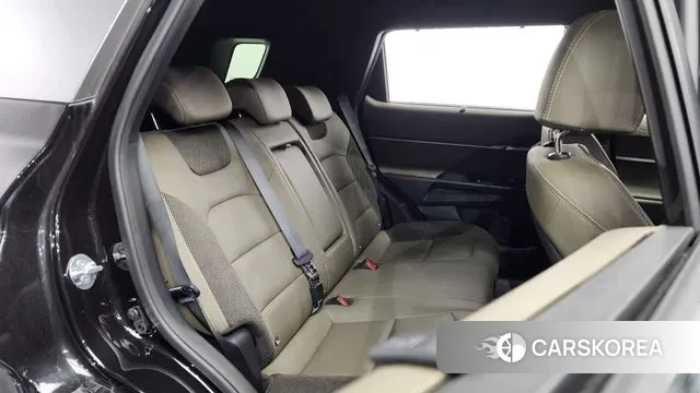 Ssangyong Torres 2023 Черный из Кореи, фото 3