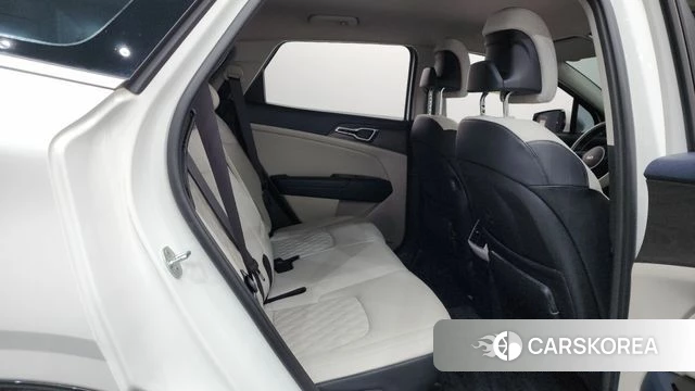 Kia Sportage 5th Generation 2021 Белый из Кореи, фото 3