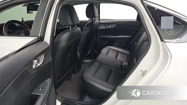 Kia Come New K3 2018 Белый из Кореи, фото 3