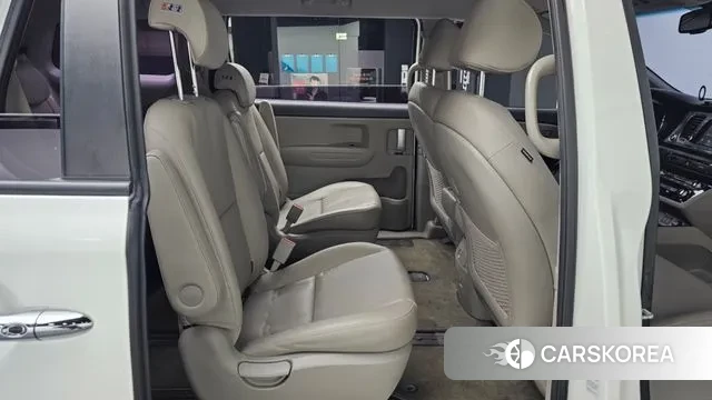 Kia The New Carnival 2018 Белый из Кореи, фото 3