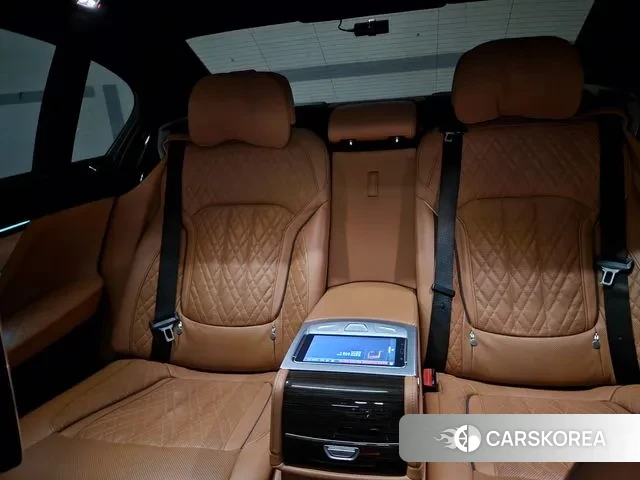 BMW 7 Series (G11) 2020 Белый из Кореи, фото 3