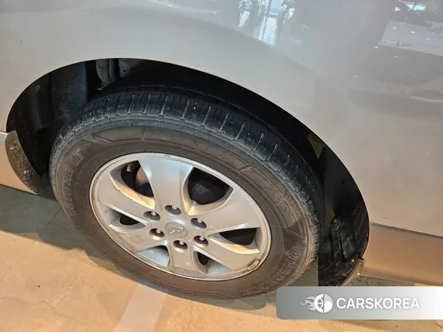 Hyundai The New Grand Starex 2018 Серебряный двухцветный из Кореи, фото 3