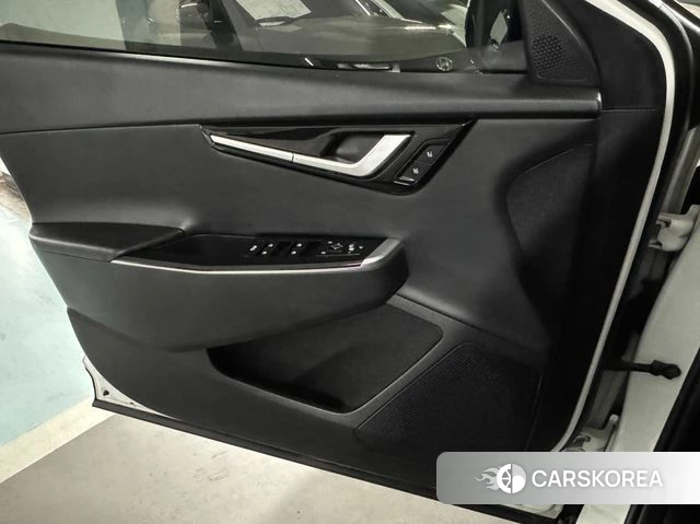 Kia EV6 2022 Белый из Кореи, фото 3