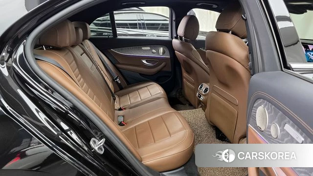 Mercedes-Benz E-Class W213 2022 Черный из Кореи, фото 3