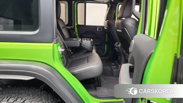 Jeep Wrangler (JL) 2025 Зеленый из Кореи, фото 3