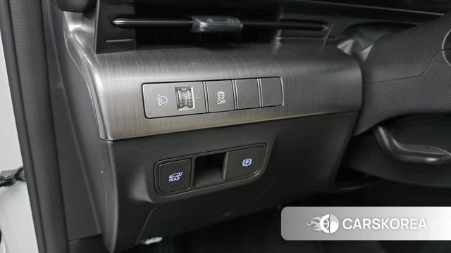Hyundai Kona (SX2) 2023 Белый из Кореи, фото 3