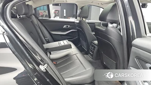 BMW 3 Series (G20) 2021 Черный из Кореи, фото 3