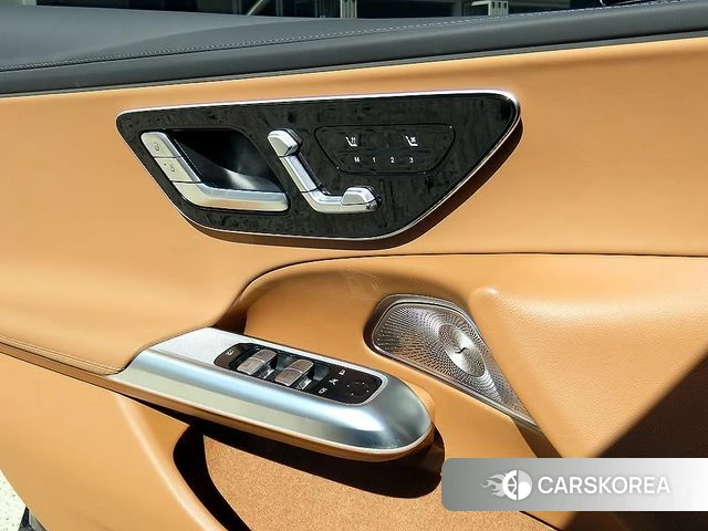 Mercedes-Benz E-Class W214 2026 Синий из Кореи, фото 3