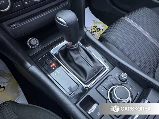 Mazda 3 Angkesaila 2018 Красный из Китая, фото 3