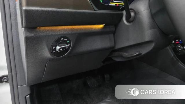 Volkswagen 7th Generation of Jetta 2021 Белый из Кореи, фото 3