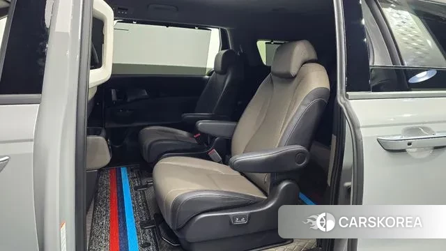 Kia The New Carnival 4th Generation 2024 Цвет галактики из Кореи, фото 3