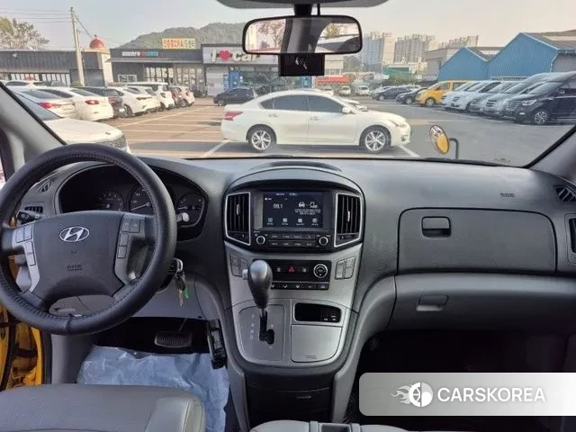 Hyundai The New Grand Starex 2021 Желтый из Кореи, фото 3