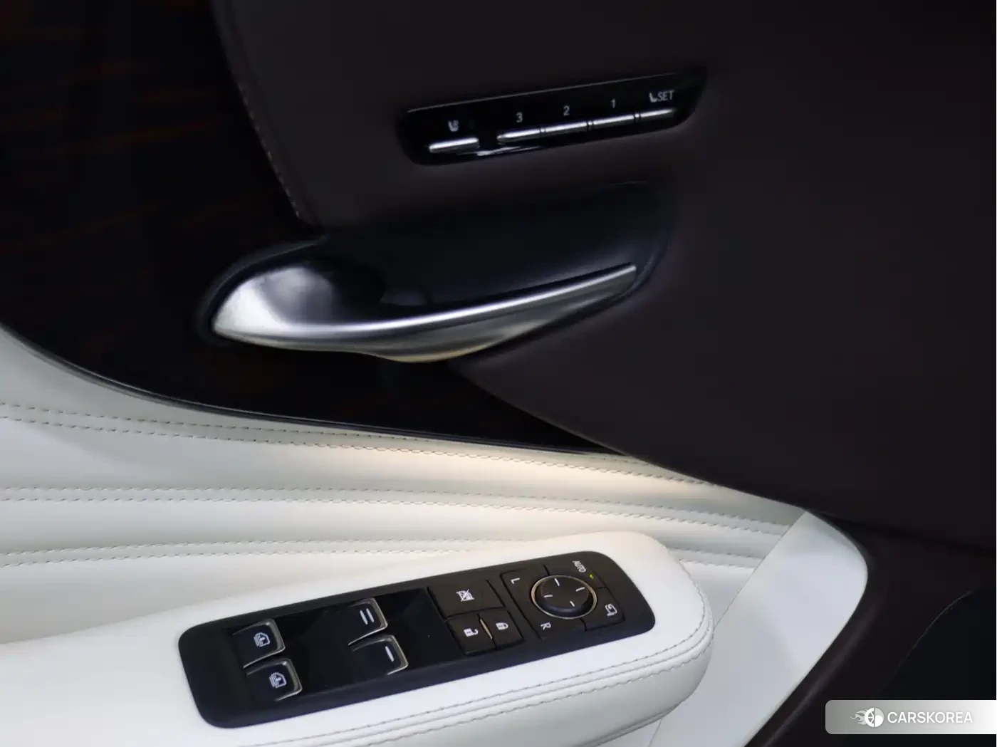 Lexus LS 2018 Черный из Китая, фото 3