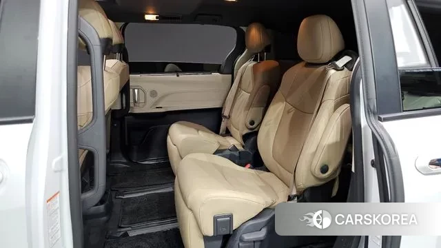 Toyota Sienna 4th Generation 2023 Белый из Кореи, фото 3