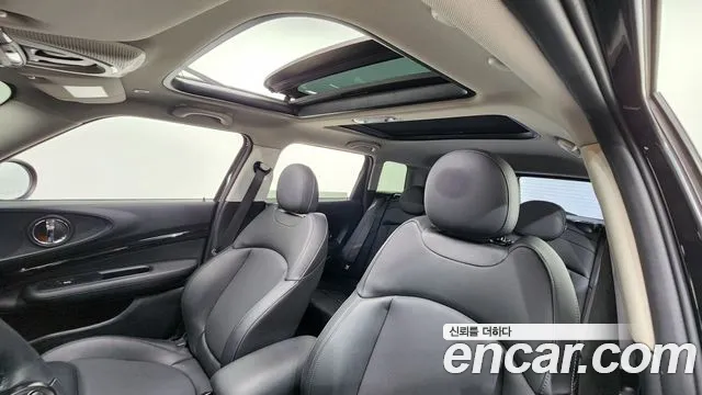 Mini Cooper Clubman 2021 Черный из Кореи, фото 3