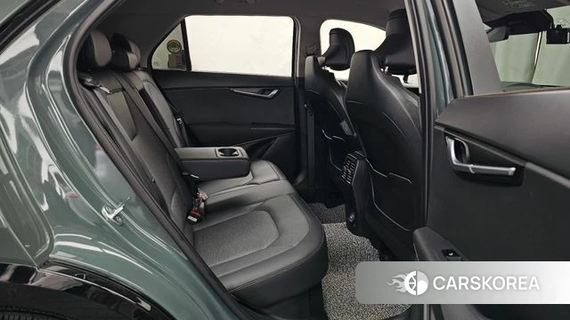 Kia Di Ol Nu Niro 2022 Темно-зеленый из Кореи, фото 3