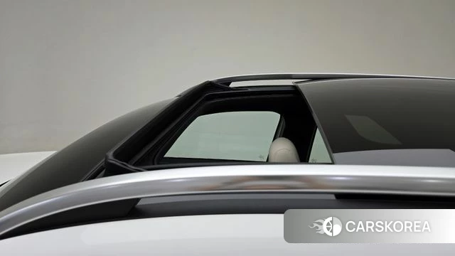 Mercedes-Benz EQB X243 2025 Белый из Кореи, фото 3