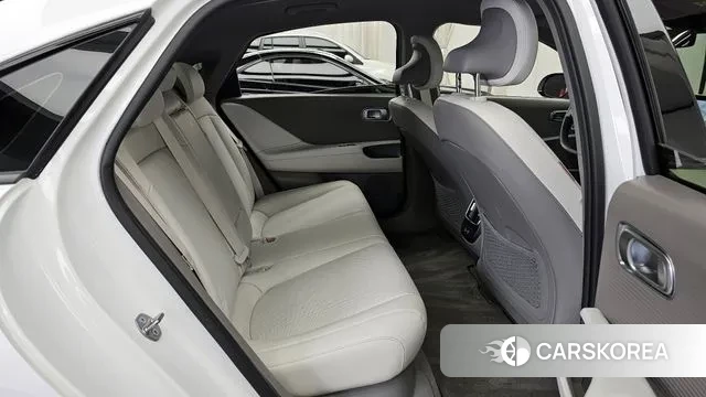 Hyundai Ionic 6 2023 Белый из Кореи, фото 3