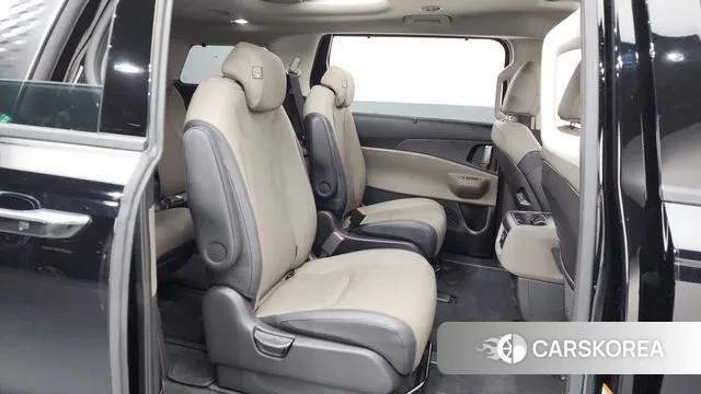 Kia The New Carnival 4th Generation 2024 Черный из Кореи, фото 3