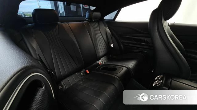 Mercedes-Benz E-Class W213 2019 Белый из Кореи, фото 3